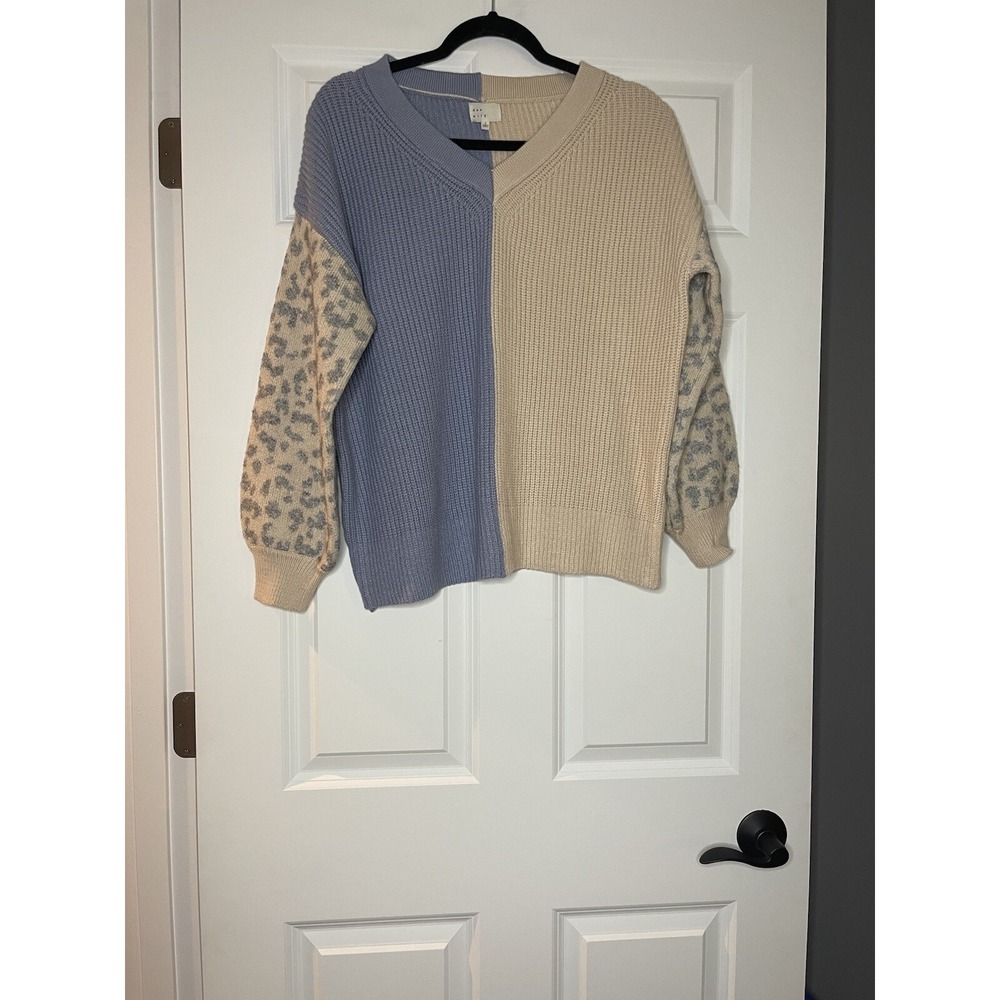 Dee elly Cable Knit Colorblock Sweater small with animal print sleeves